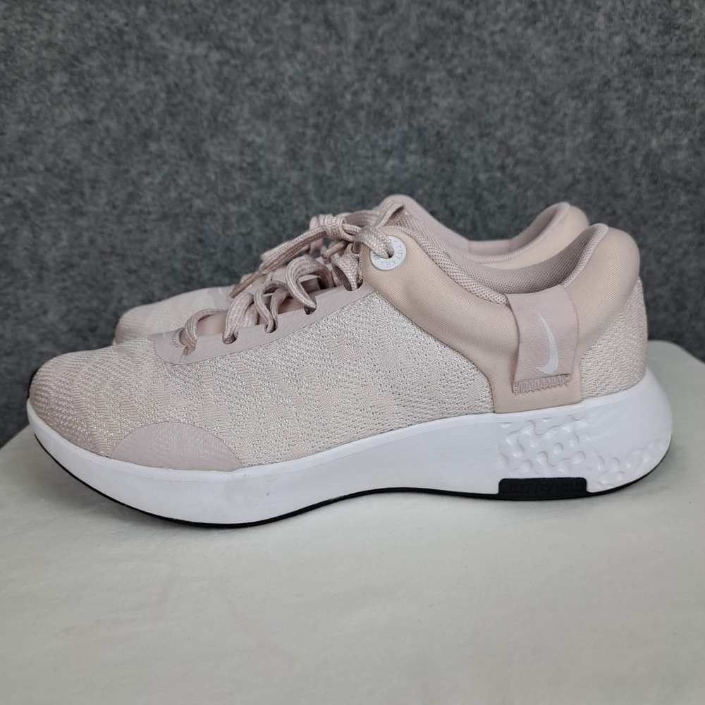Nike Renew‎ Run 2 DM0820 600 Size 8 Women Soft Pink Running Sneaker Shoes EUC